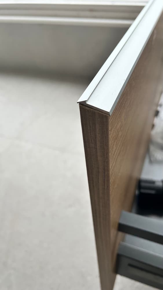 Encimera de baño de 10 cm de altura con cajonera op. Nomad Visobath 60-80-100-120 Solid Surface