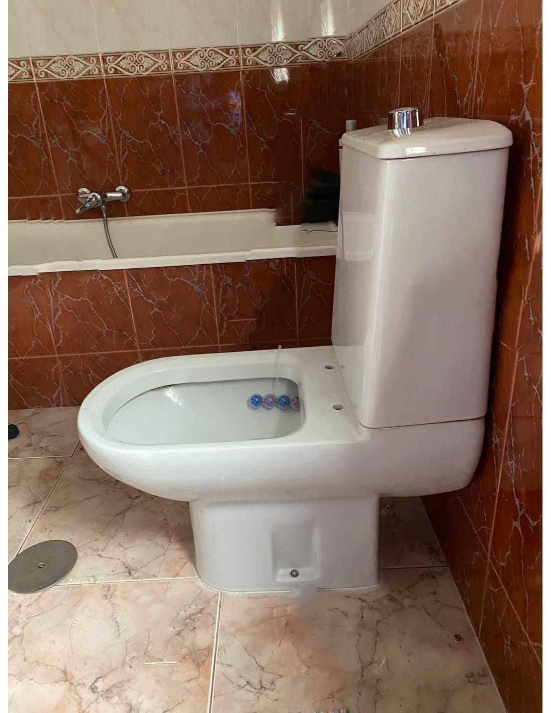 Tapa WC Compatible Delta de Sangrá